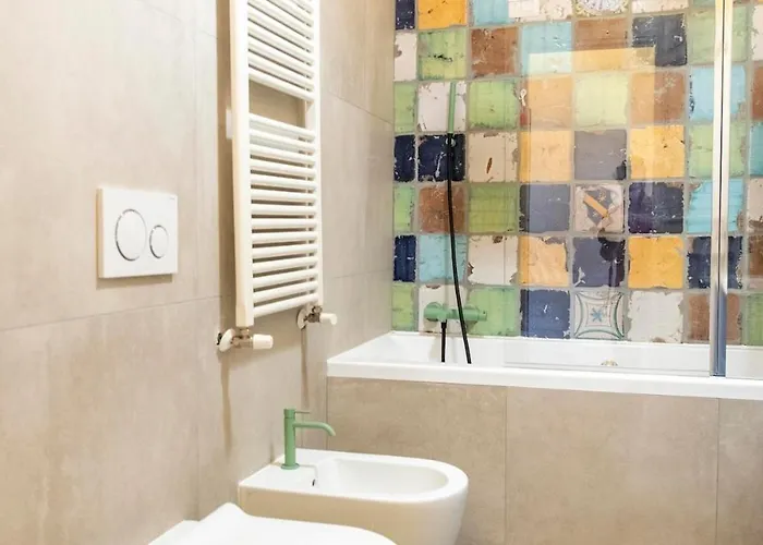 Daire Rione Monti 2 Bedrooms 2 Bathrooms *